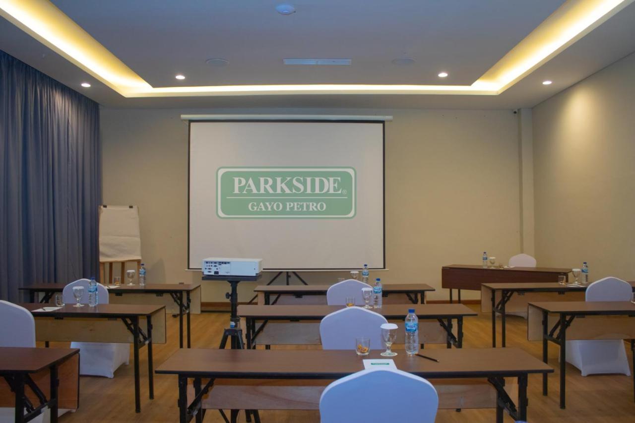 Parkside Gayo Petro Hotel Takengon Eksteriør bilde